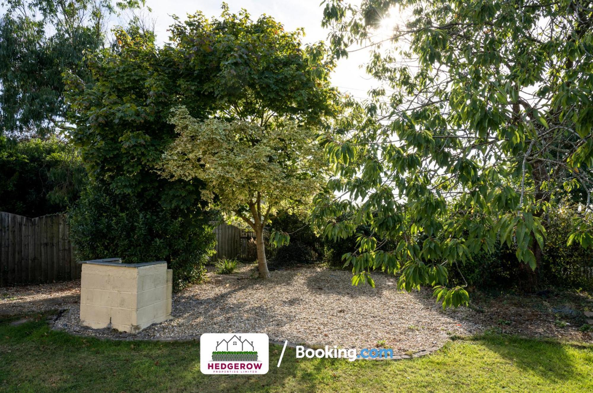 Secure 2-Bed Escape For 6 With Tranquil Garden L Special Deals L Last-Minute Deals L ทรูโร ภายนอก รูปภาพ